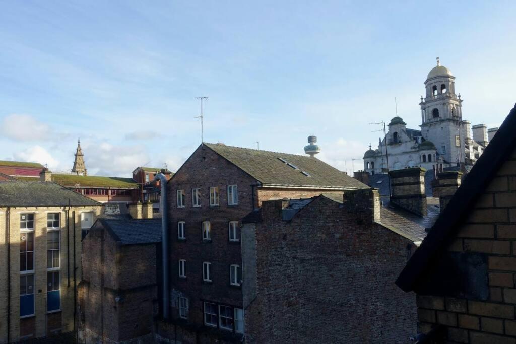 Stylish City-Centre Apartment With Balcony Liverpool Eksteriør bilde