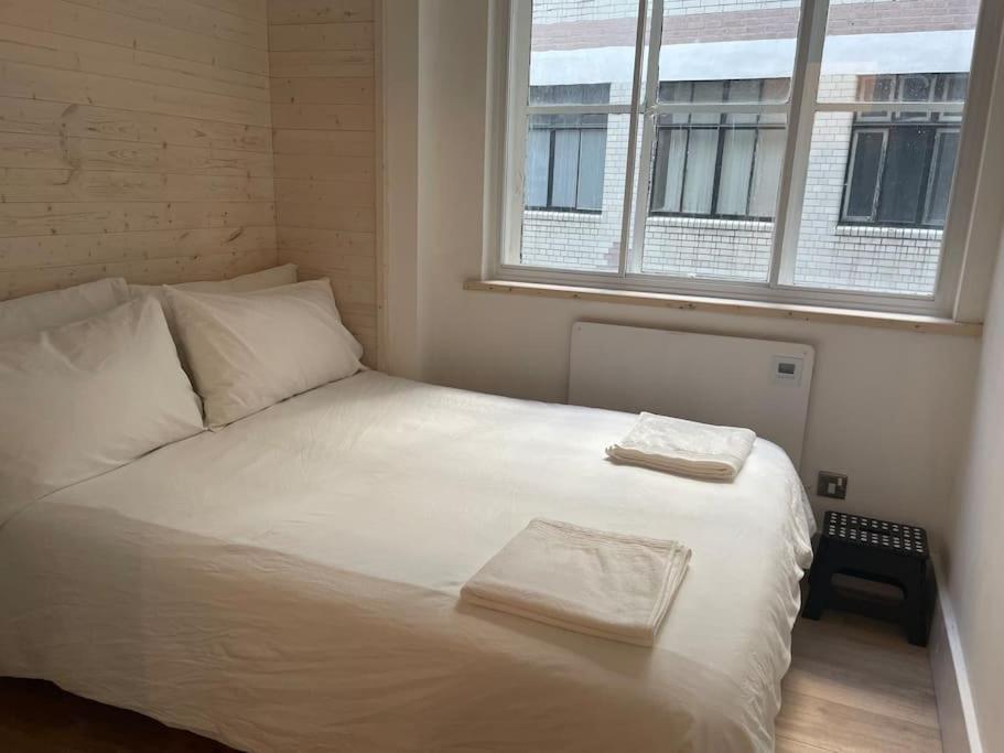 Stylish City-Centre Apartment With Balcony Liverpool Eksteriør bilde