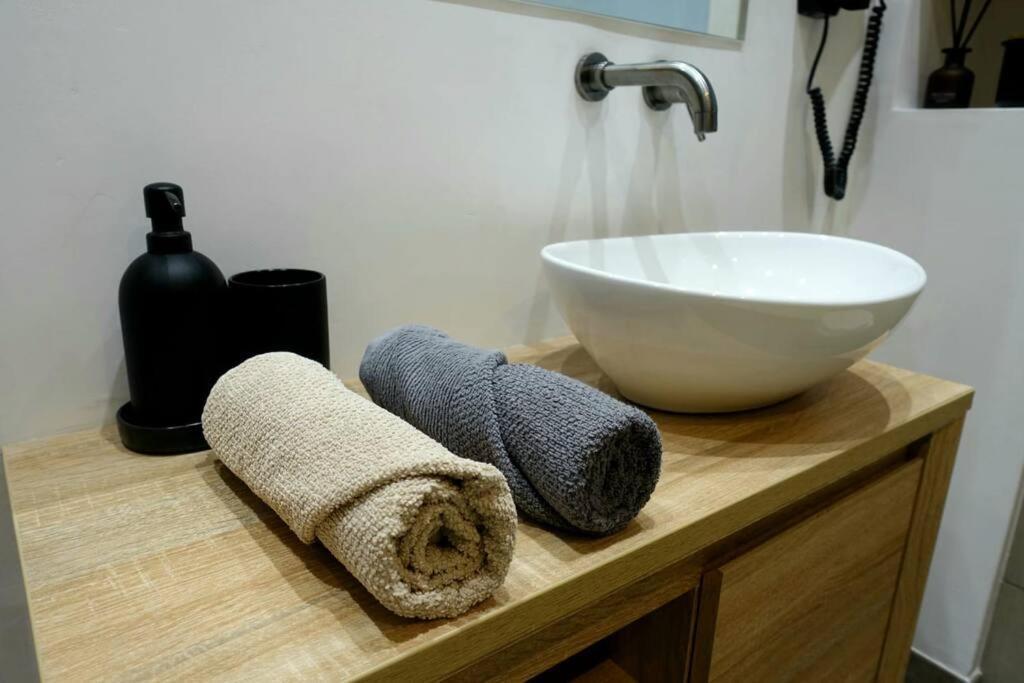 Stylish City-Centre Apartment With Balcony Liverpool Eksteriør bilde