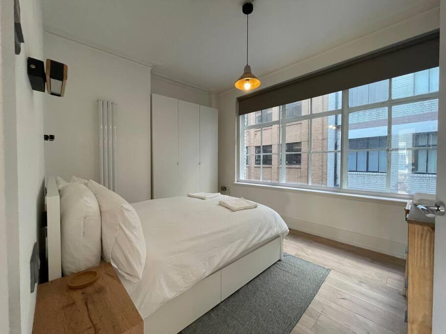 Stylish City-Centre Apartment With Balcony Liverpool Eksteriør bilde